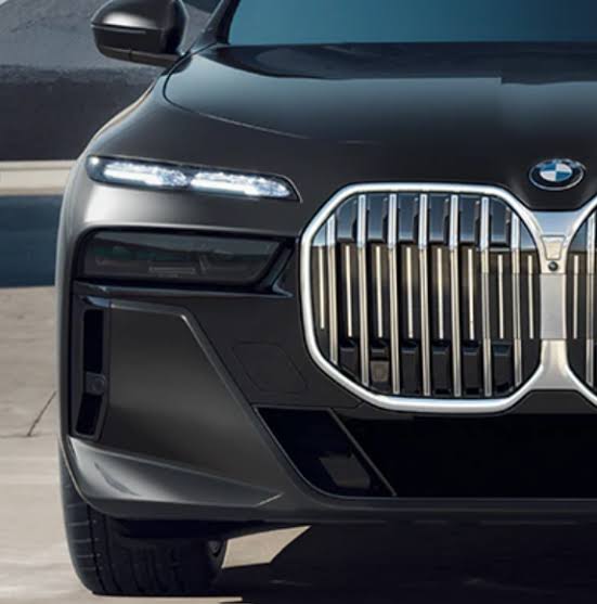 Headlight Cover BMW 735i کاور چراغ BMW 735i - Image 1