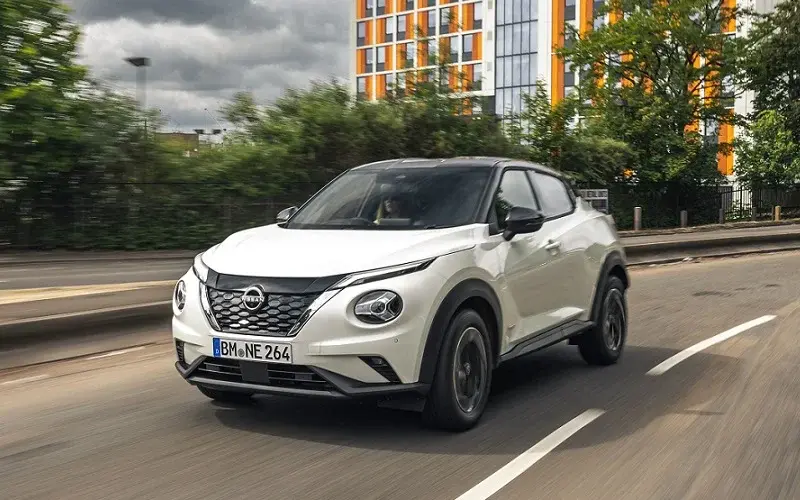 Nissan_JUKE_Hybrid_026 کاور محافظ رنگ بدنه خودرو نیسان جوک 2023 - Image 1