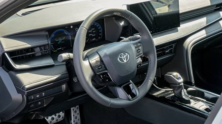 Toyota Camry Sport Plus
